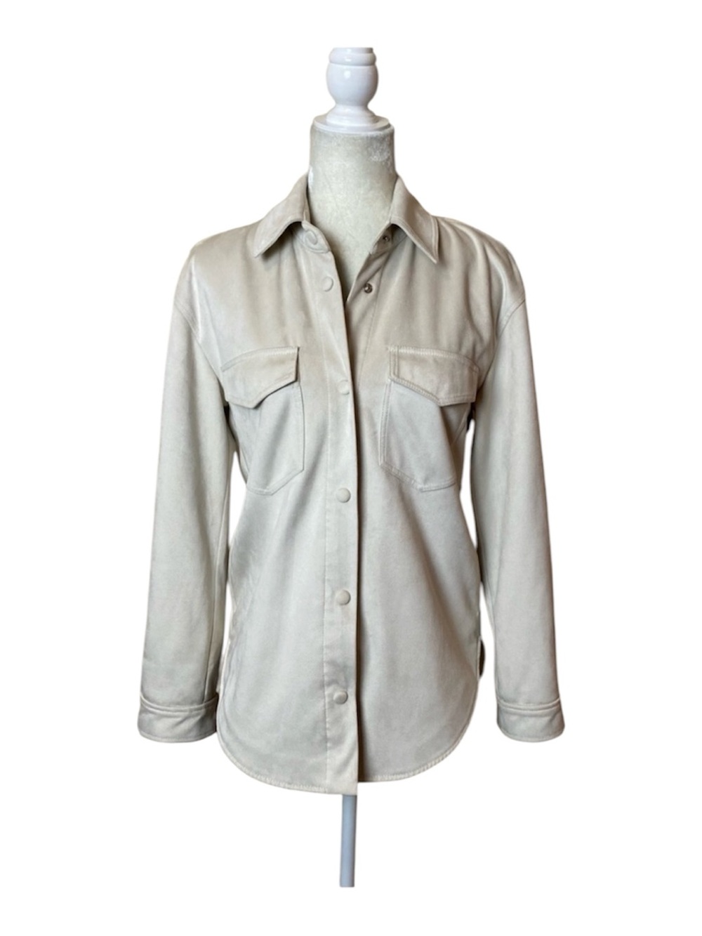 Abercrombie & Fitch Ivory Vegan Suede Snap Front Shacket Size Extra Small